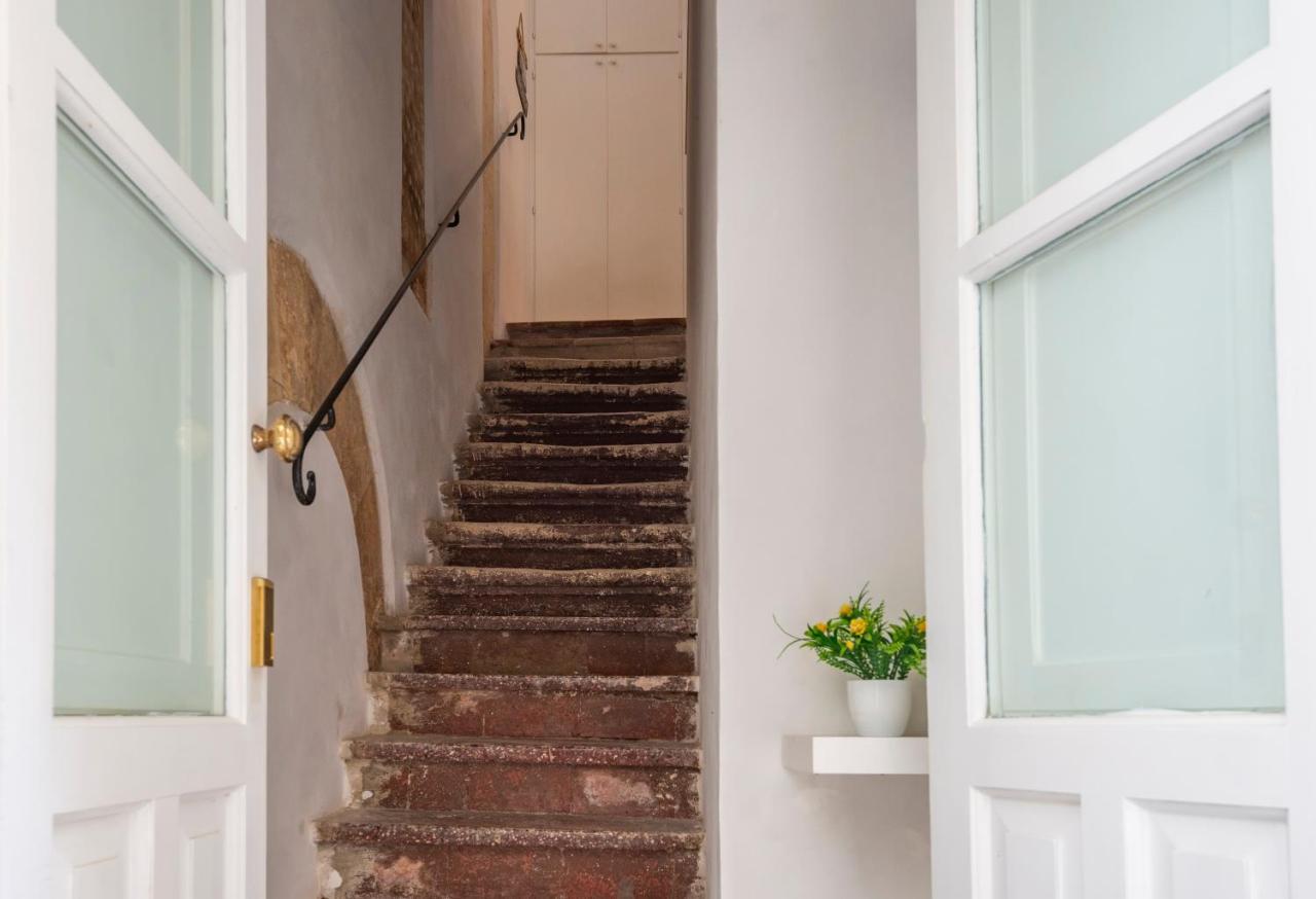 Marco'S House - Apartment Ortigia Wifi Syracuse Bagian luar foto