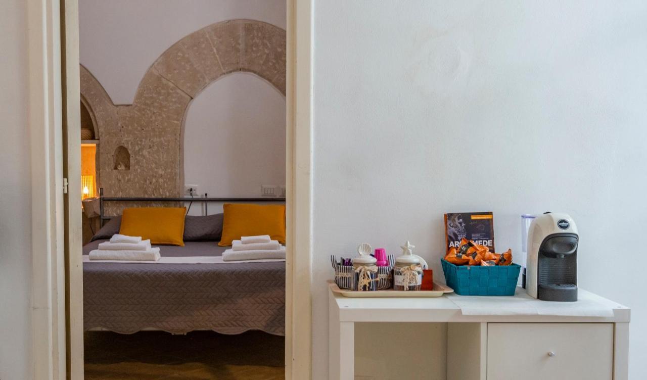 Marco'S House - Apartment Ortigia Wifi Syracuse Bagian luar foto
