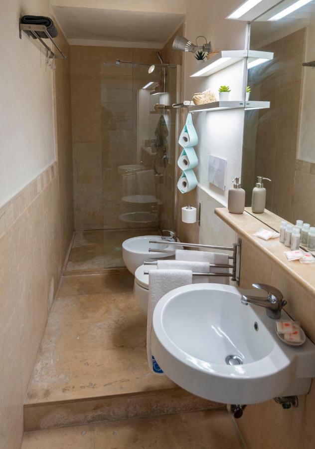 Marco'S House - Apartment Ortigia Wifi Syracuse Bagian luar foto