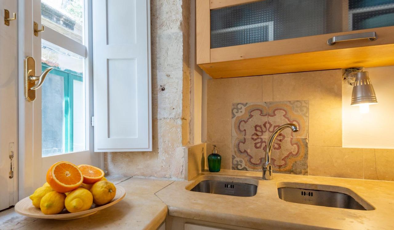 Marco'S House - Apartment Ortigia Wifi Syracuse Bagian luar foto