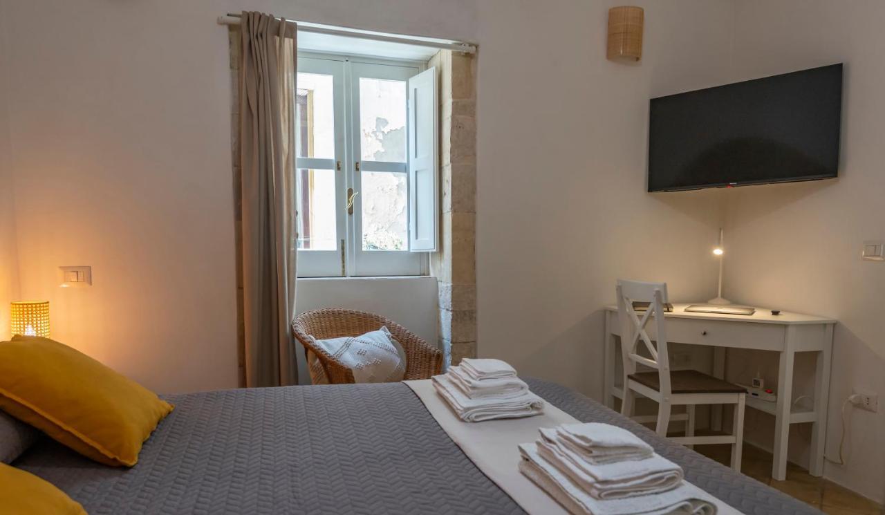 Marco'S House - Apartment Ortigia Wifi Syracuse Bagian luar foto