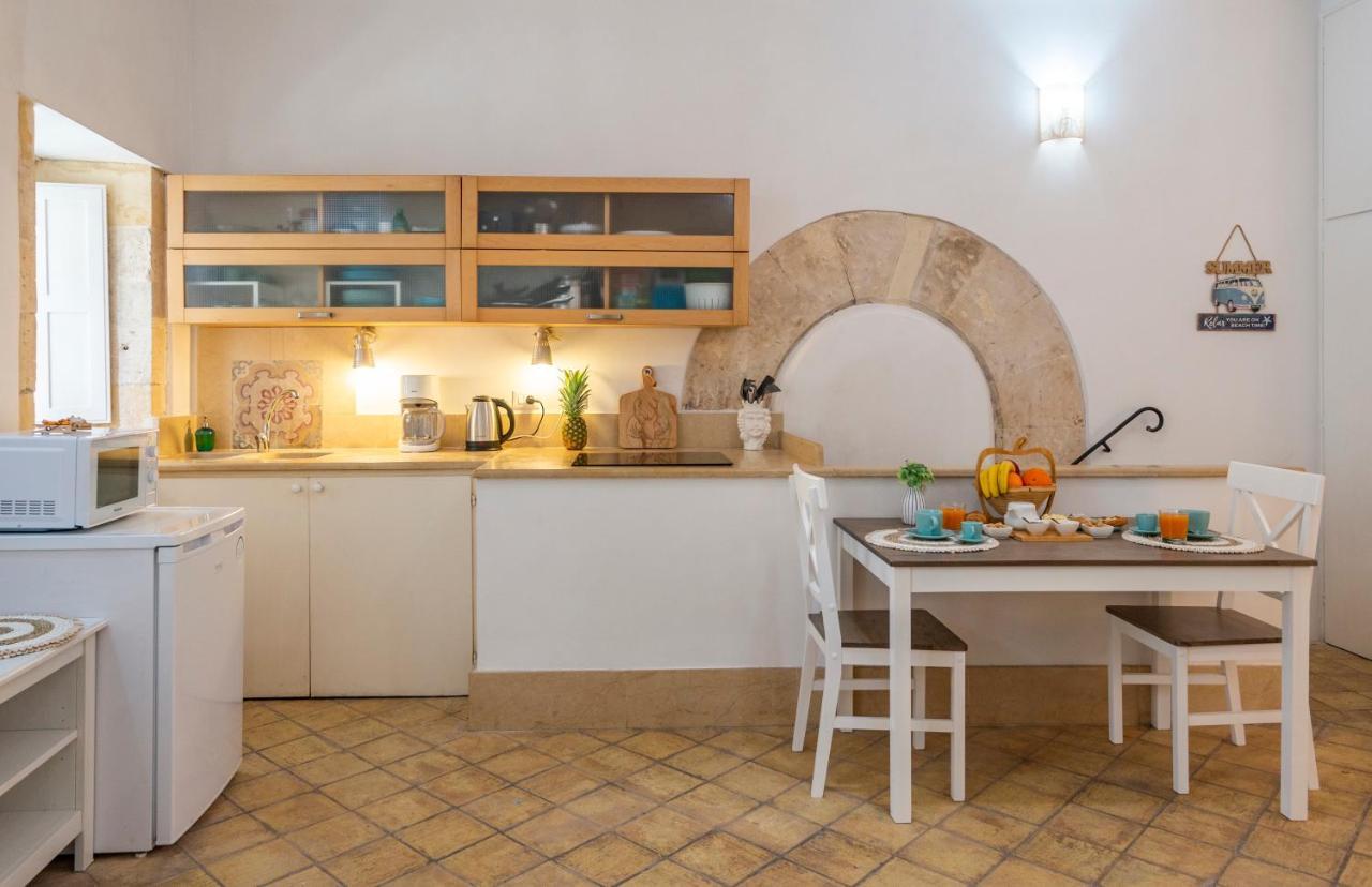 Marco'S House - Apartment Ortigia Wifi Syracuse Bagian luar foto