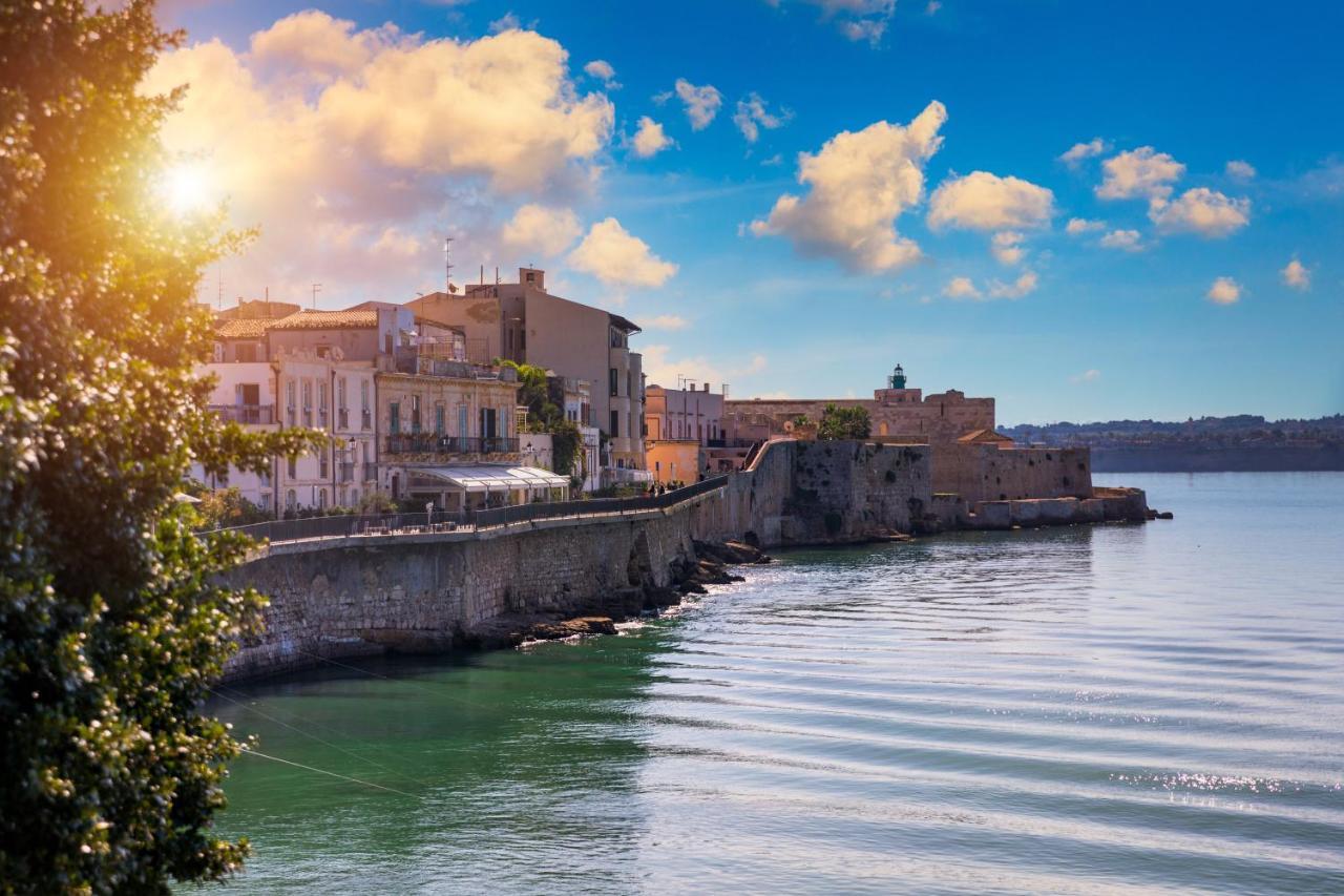 Marco'S House - Apartment Ortigia Wifi Syracuse Bagian luar foto